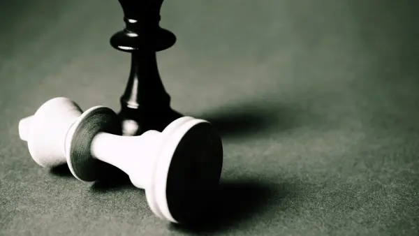 Schachfiguren als Sinnbild für Strategie