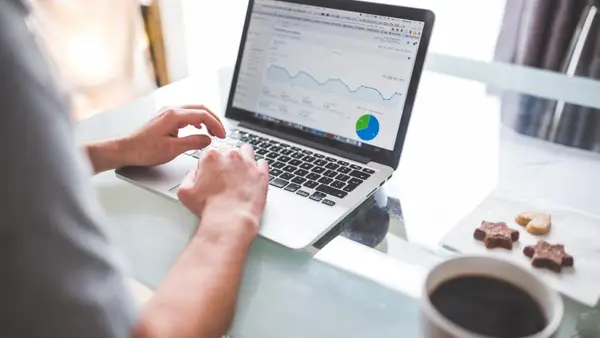Website-Statistiken am Bildschirm